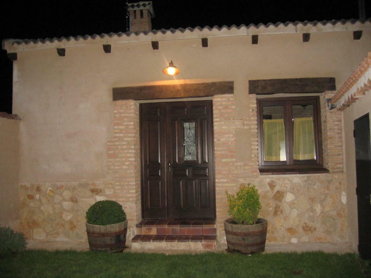 Casa Rural La Casa De Los Pollos Turrubuelo Exterior foto